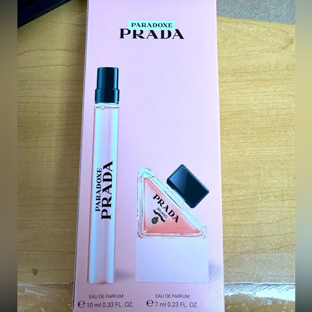 Prada Paradoxe mini perfume set.